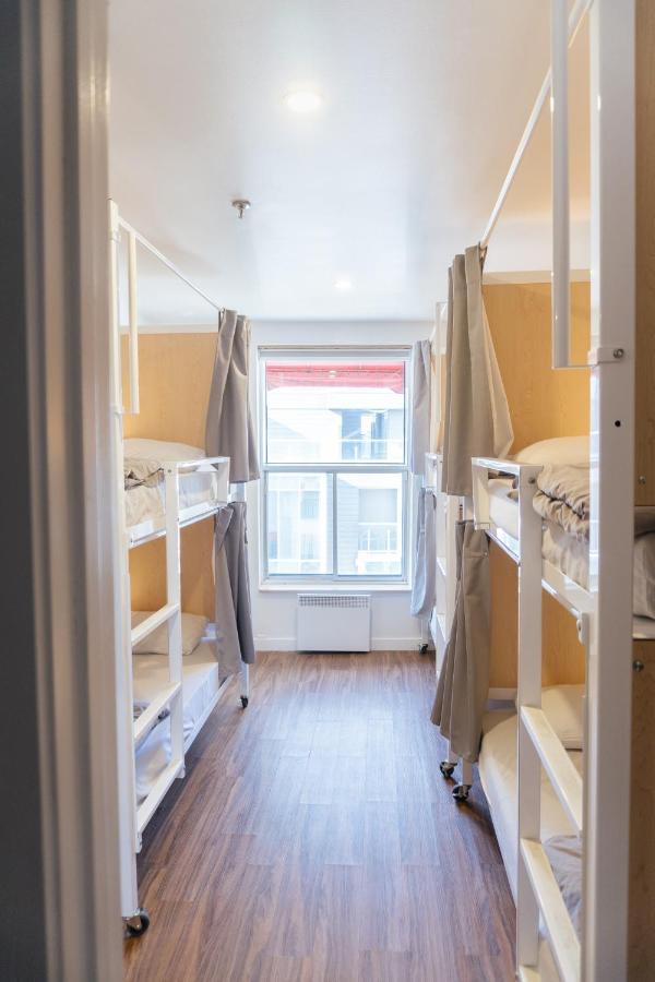 Auberge Saintlo Montreal Hostel Экстерьер фото